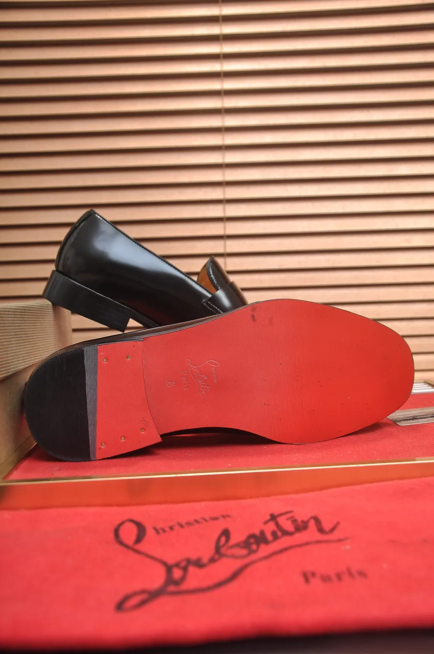 Men's shoes 💰620💶 [Chrstian Loubotin] Red-soled shoes 💋Original mold opening, the highest version on the market, purely handmade ➕Imported cowhide uppers, first-layer water-dyed cowhide lining! Original EU high-gloss outsole. 38 to 45 (45 customized)